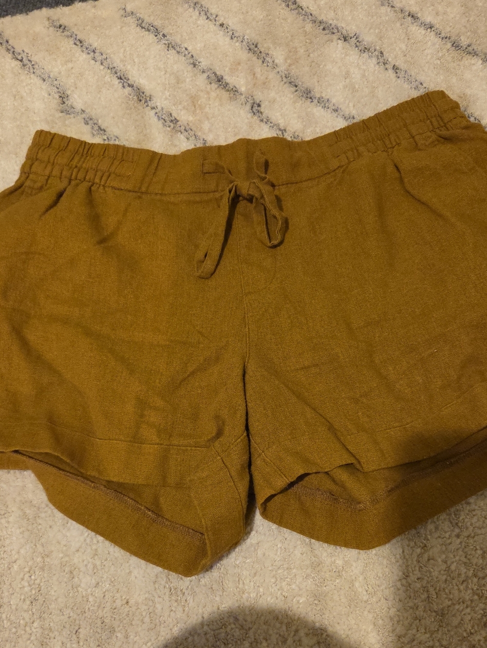 Old Navy High-Waist Drawstring Linen-Blend Shorts in Mustard Brown